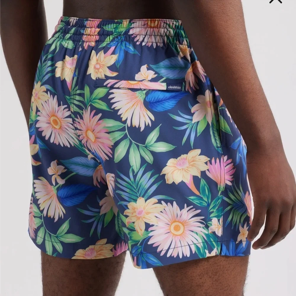 Chubbies NWT The Big Bloomers Floral 5.5-Inch Swim Trunks Size XXL